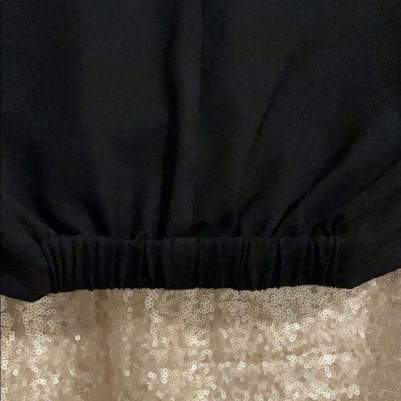 Black low cut twist crop top - Picture 9 of 9